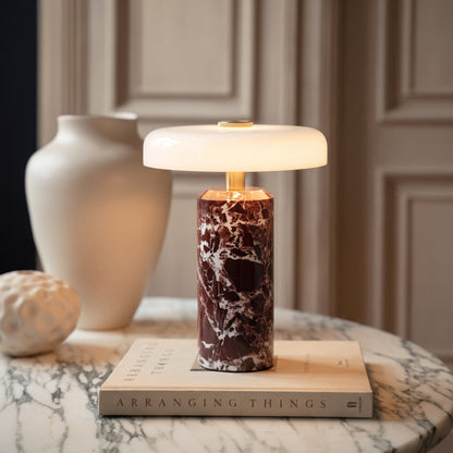 Kabellose Tischlampe aus Marmor und Glas